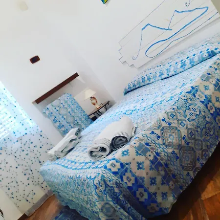 بيت ضيافة Rarisa Centro
