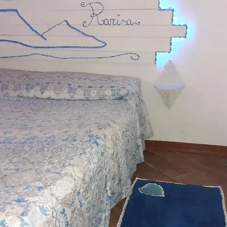 Rarisa Centro 3*