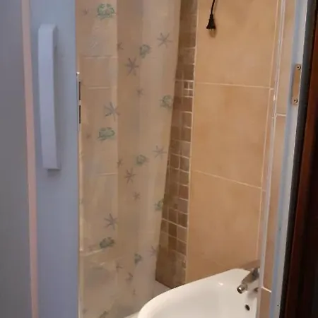 Rarisa Centro 3*