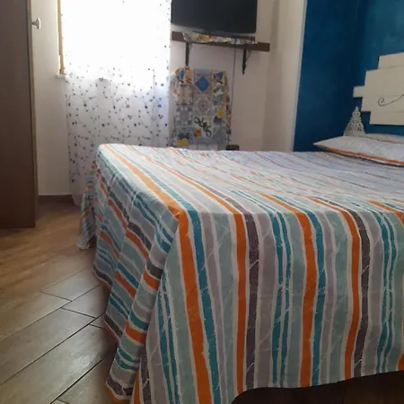Rarisa Centro 3*