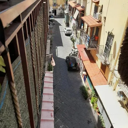 Rarisa Centro * Nápoles